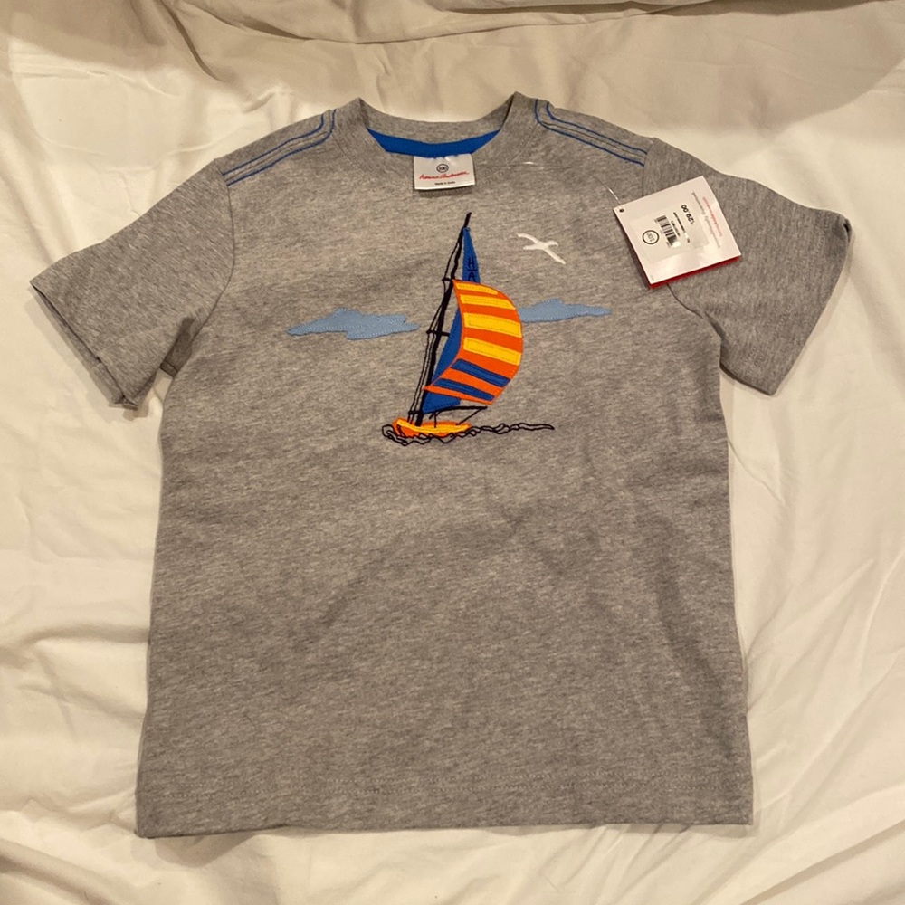 Last chance! NWT Hanna Appliqué Tshirt